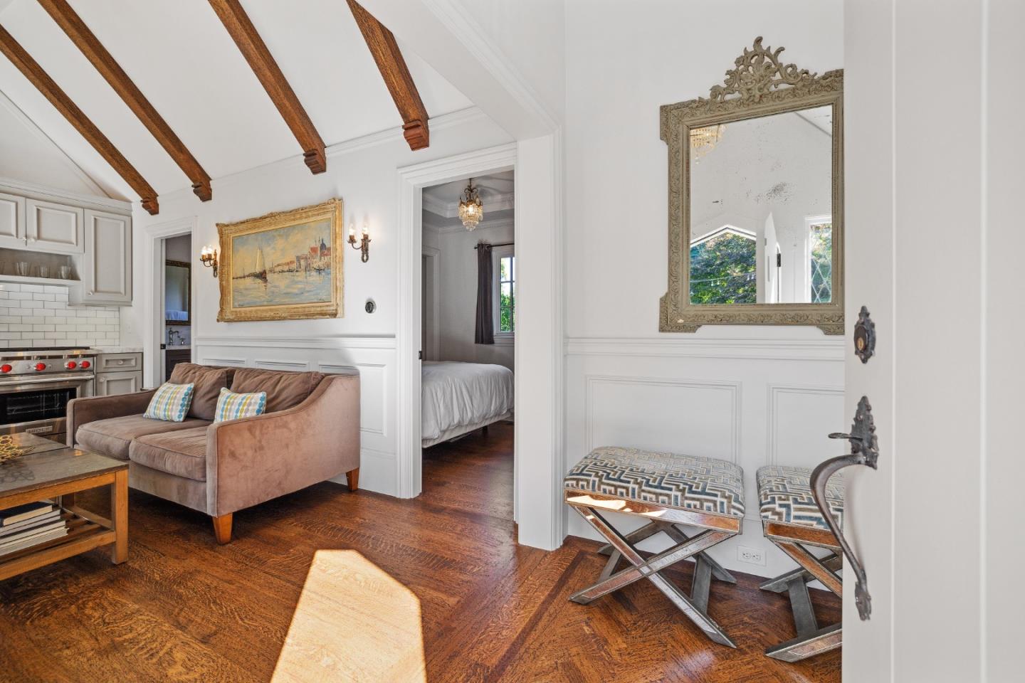 Detail Gallery Image 121 of 157 For 2415 Summit Dr, Hillsborough,  CA 94010 - 4 Beds | 3/1 Baths