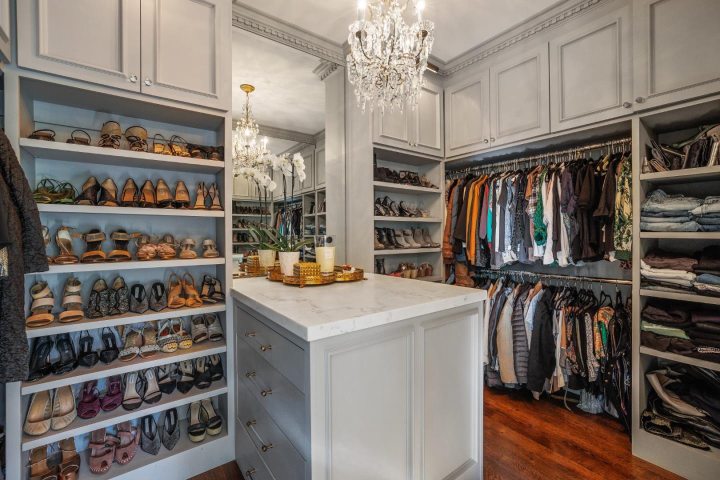 Detail Gallery Image 64 of 157 For 2415 Summit Dr, Hillsborough,  CA 94010 - 4 Beds | 3/1 Baths