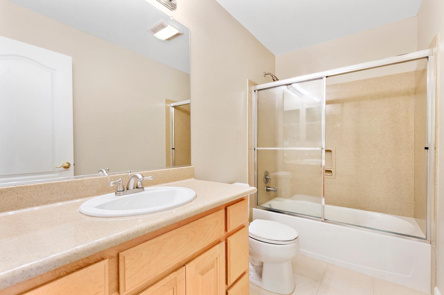 Detail Gallery Image 43 of 80 For 107 Bayview Dr, South San Francisco,  CA 94080 - 5 Beds | 4/1 Baths