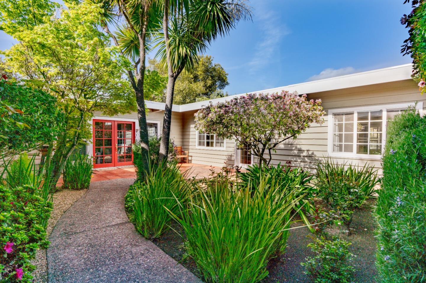 Detail Gallery Image 1 of 1 For 6 Merrill Way, Carmel Valley,  CA 93924 - 3 Beds | 2 Baths