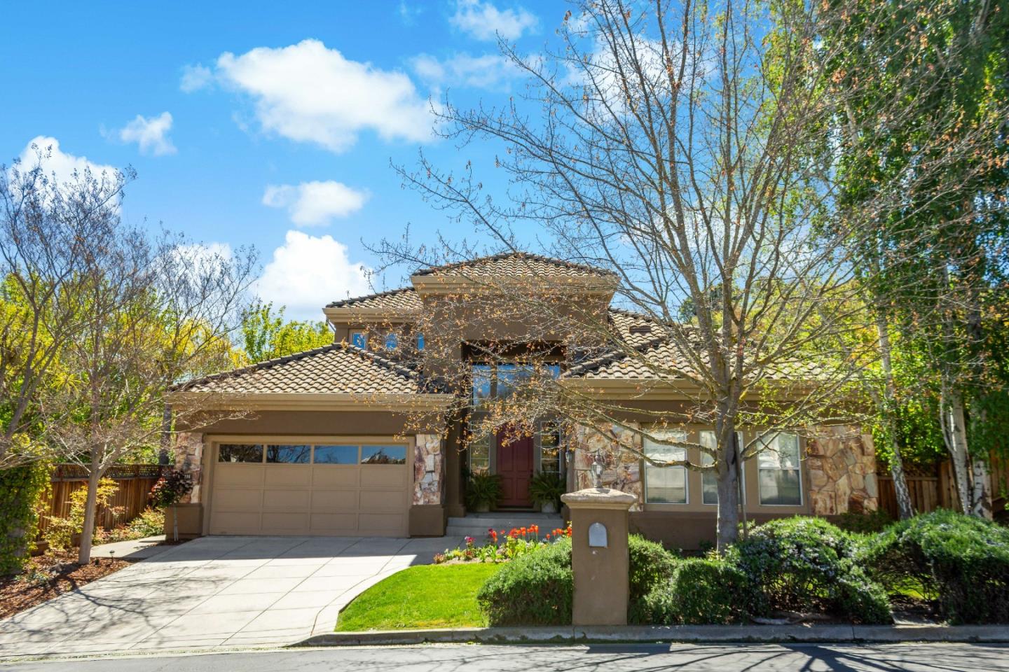 Detail Gallery Image 1 of 1 For 5706 Poglia Ct, San Jose,  CA 95138 - 4 Beds | 3 Baths