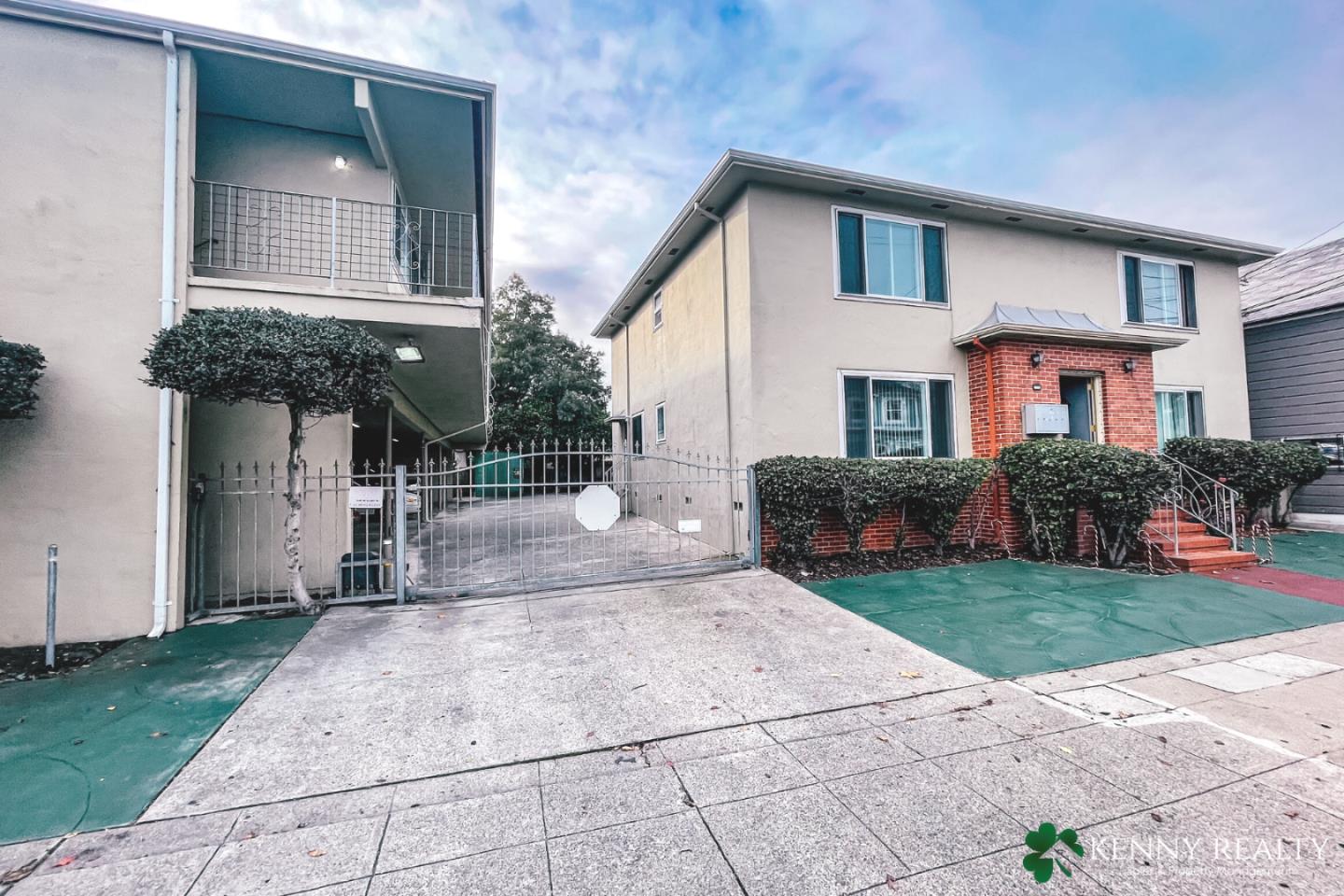 Photo of 927 Green Ave in San Bruno, CA