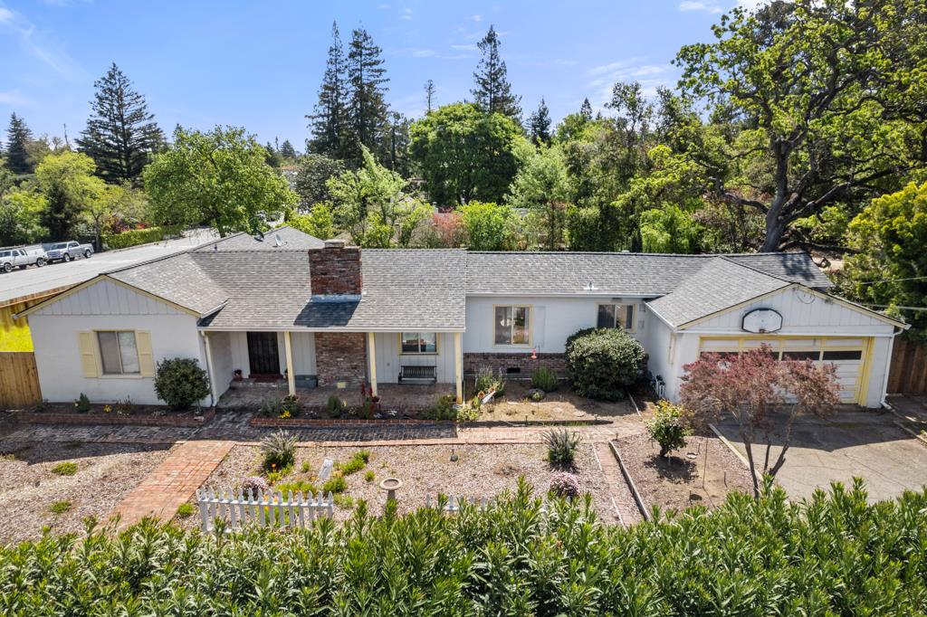 Detail Gallery Image 1 of 1 For 2101 Sharon Rd, Menlo Park,  CA 94025 - 3 Beds | 2 Baths