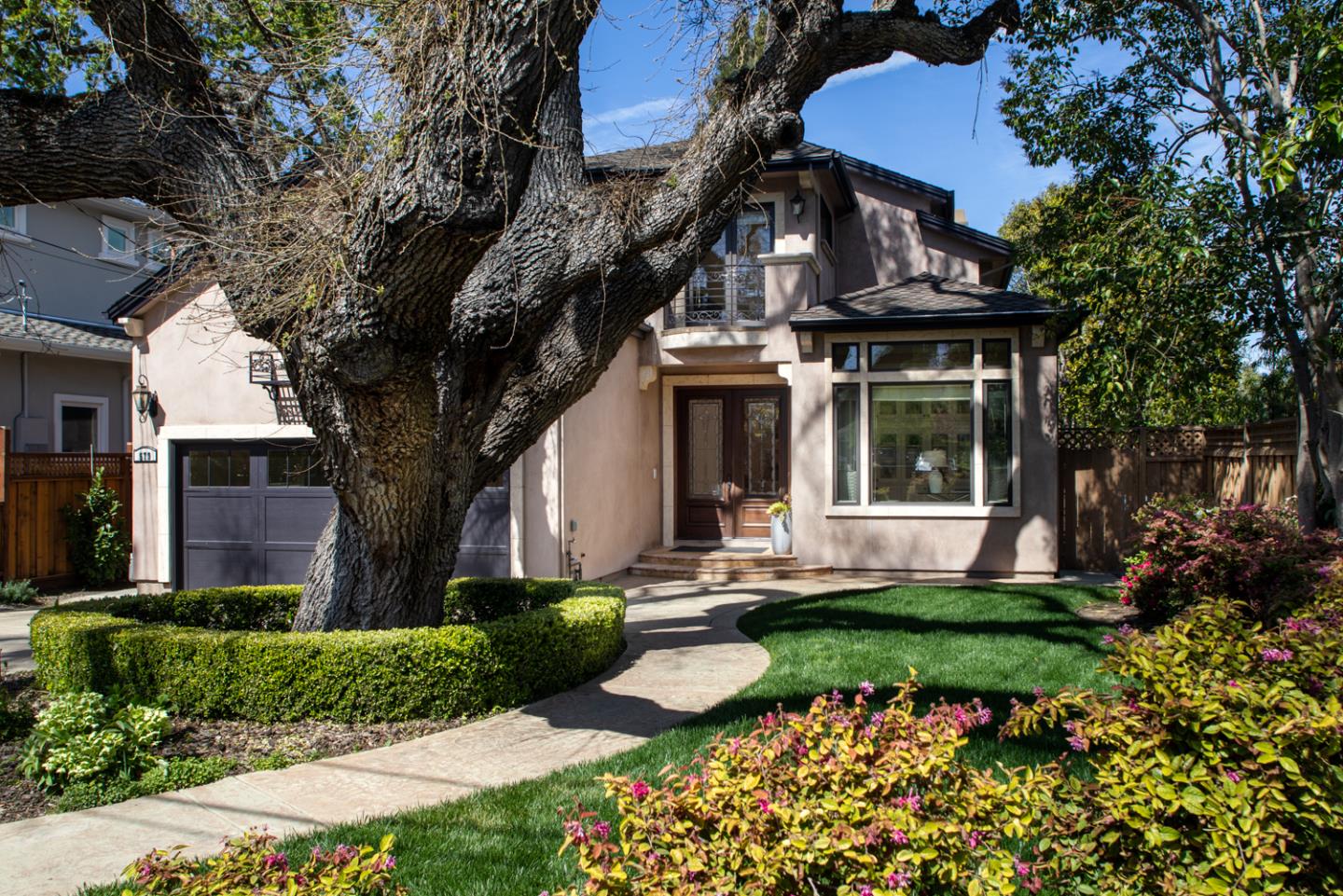 Detail Gallery Image 1 of 1 For 579 Beresford Ave, Redwood City,  CA 94061 - 4 Beds | 4/1 Baths