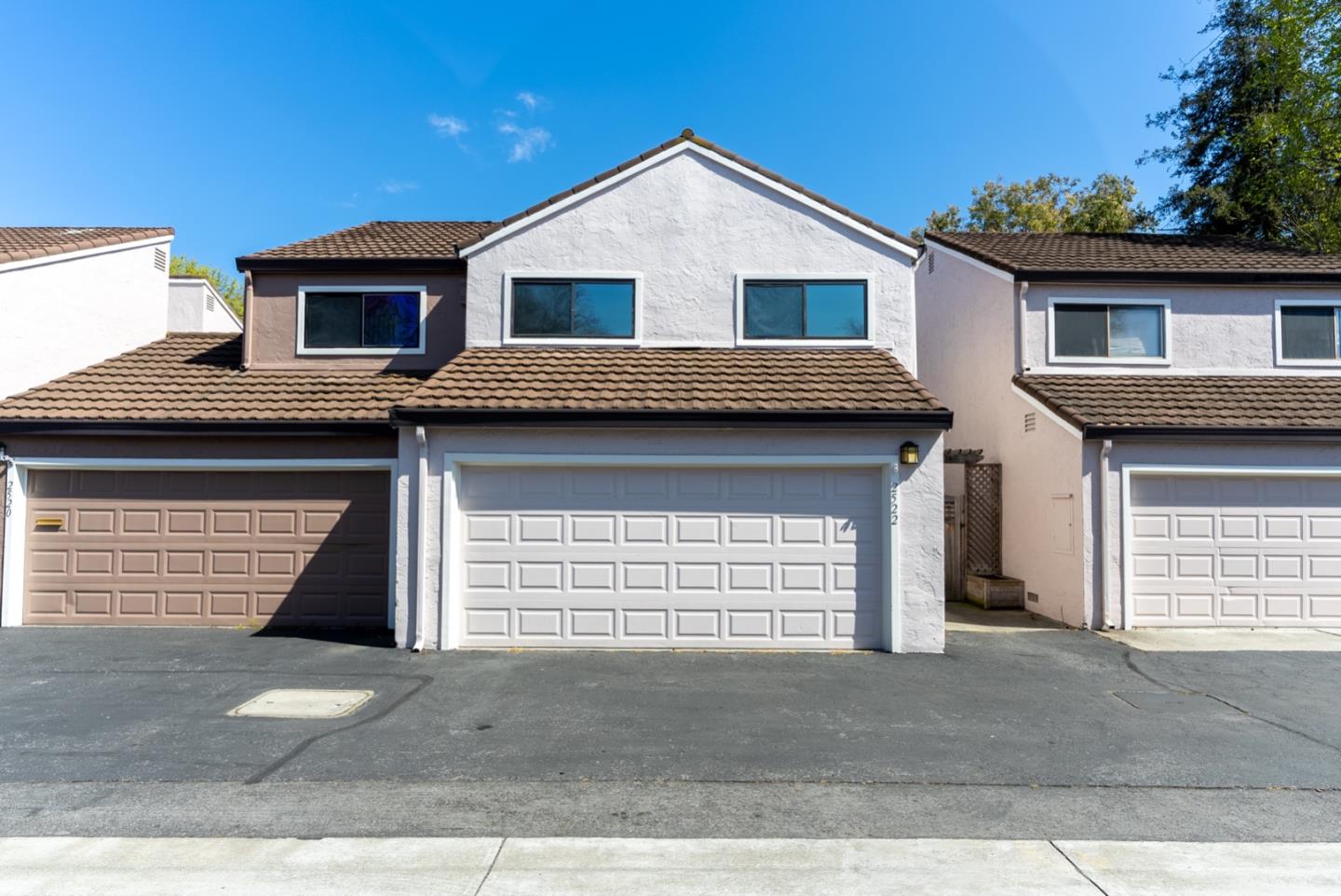 Detail Gallery Image 1 of 1 For 2522 Palmdale Ct, Santa Clara,  CA 95051 - 4 Beds | 2/1 Baths