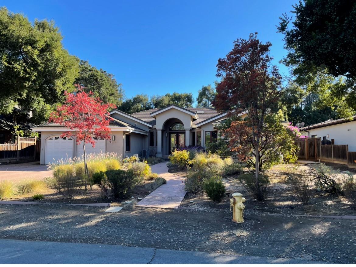 Detail Gallery Image 1 of 1 For 108 Hawthorne Ave, Los Altos,  CA 94022 - 5 Beds | 3/1 Baths