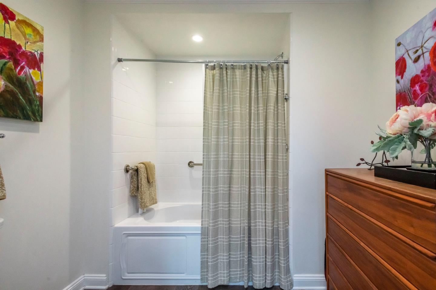 Detail Gallery Image 14 of 43 For 10 Crystal Springs Rd #1504,  San Mateo,  CA 94402 - 2 Beds | 2 Baths
