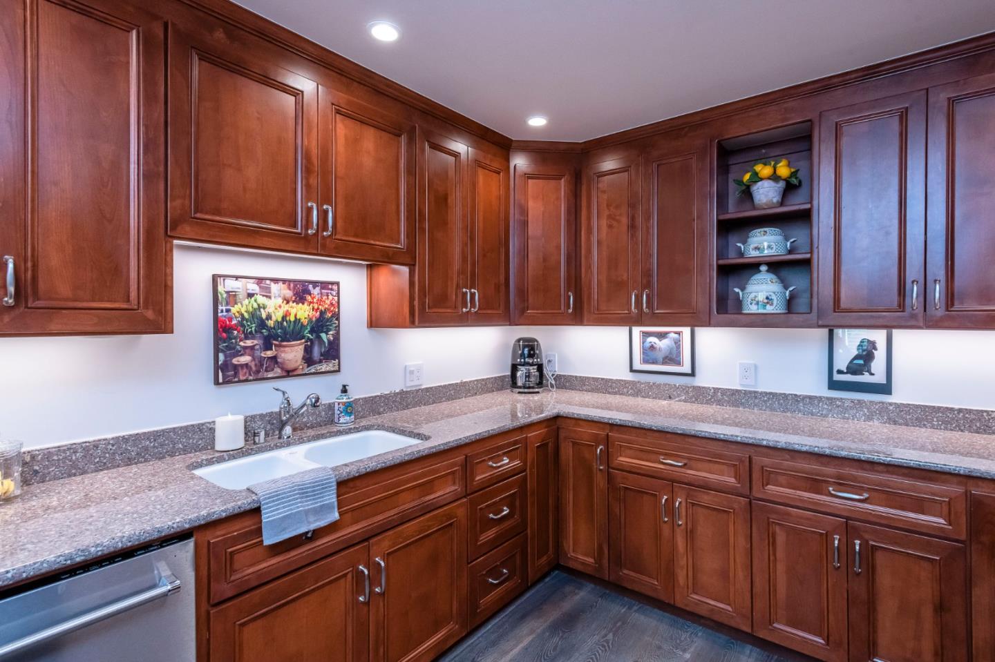 Detail Gallery Image 9 of 43 For 10 Crystal Springs Rd #1504,  San Mateo,  CA 94402 - 2 Beds | 2 Baths