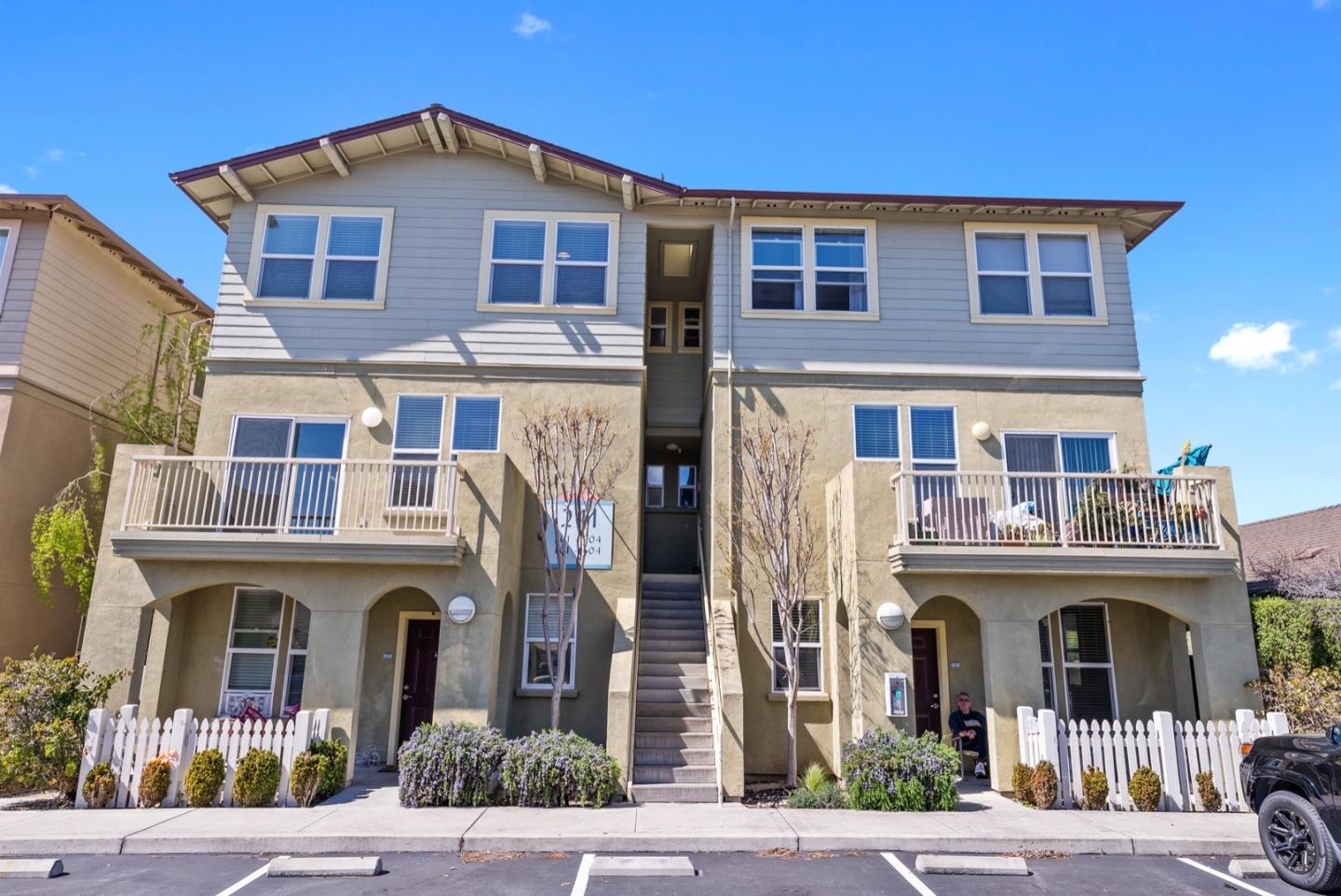 Detail Gallery Image 1 of 1 For 241 Pacifica Blvd #202,  Watsonville,  CA 95076 - 2 Beds | 1/1 Baths