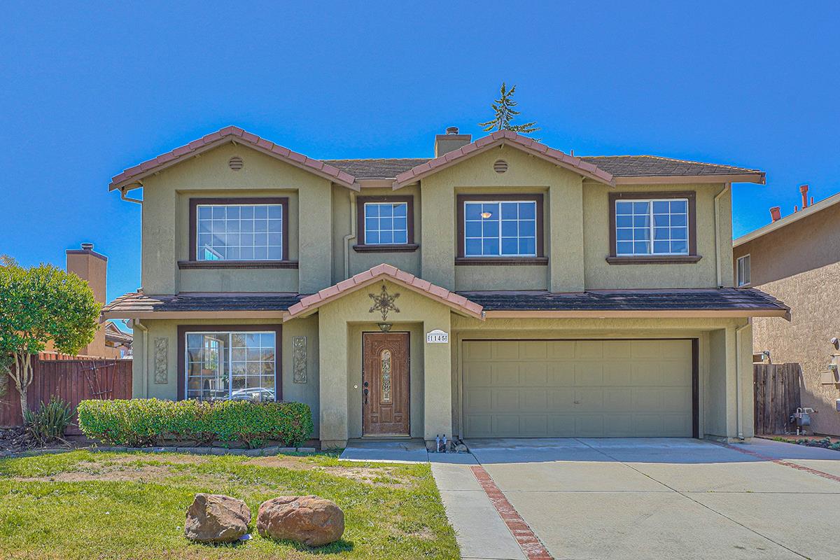 Detail Gallery Image 1 of 1 For 1145 Eagle Dr, Salinas,  CA 93905 - 4 Beds | 3 Baths