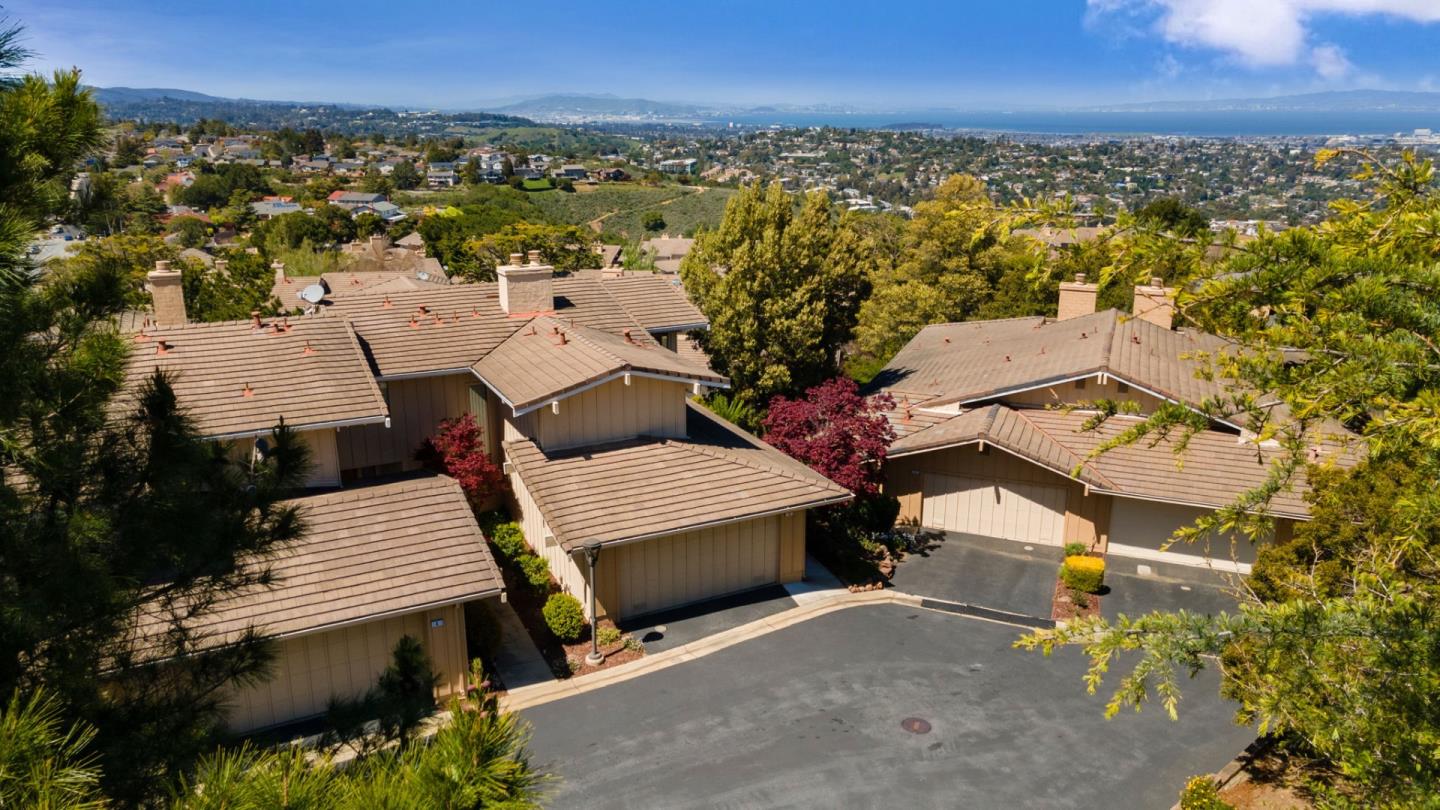 Detail Gallery Image 1 of 1 For 3 Bluebell Ln, San Carlos,  CA 94070 - 3 Beds | 2/1 Baths