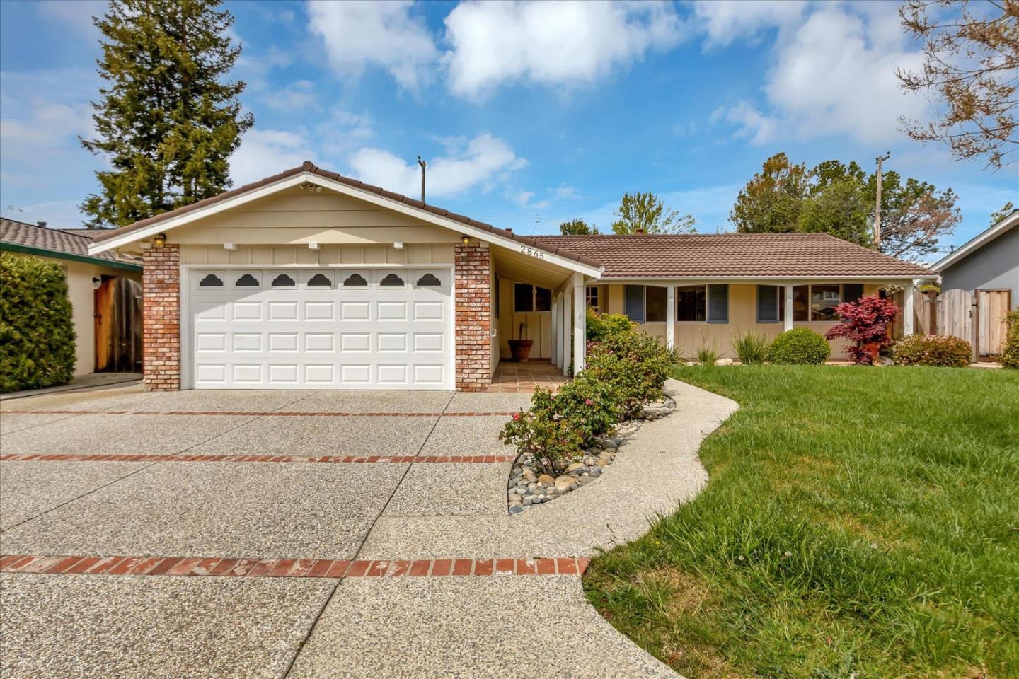 Detail Gallery Image 1 of 1 For 2865 Ponderosa Way, Santa Clara,  CA 95051 - 4 Beds | 2 Baths