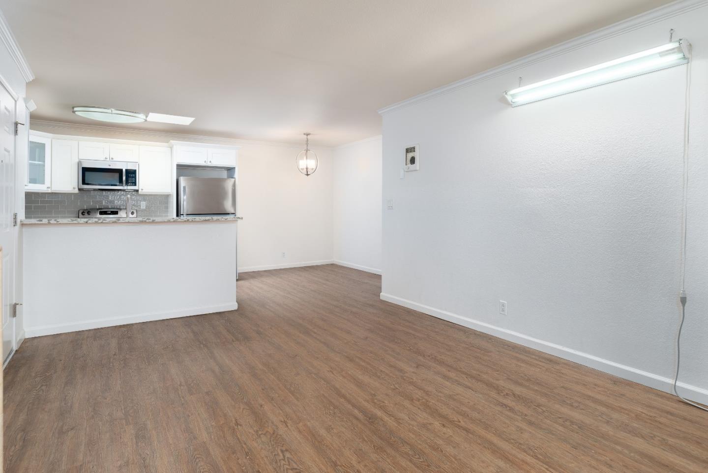 Detail Gallery Image 4 of 25 For 488 Dempsey Rd #291,  Milpitas,  CA 95035 - 1 Beds | 1 Baths
