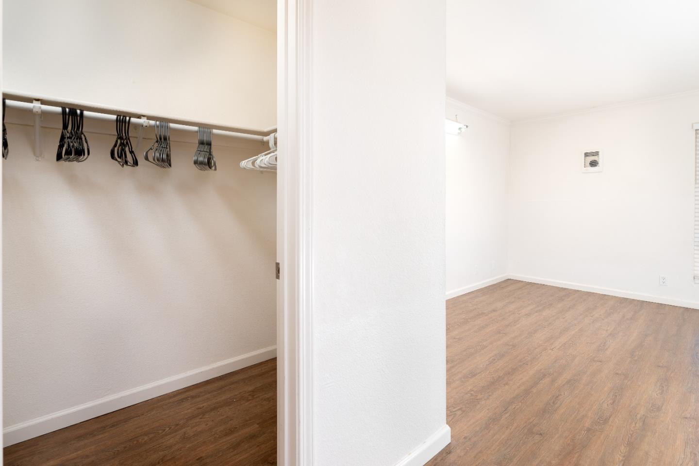 Detail Gallery Image 7 of 25 For 488 Dempsey Rd #291,  Milpitas,  CA 95035 - 1 Beds | 1 Baths