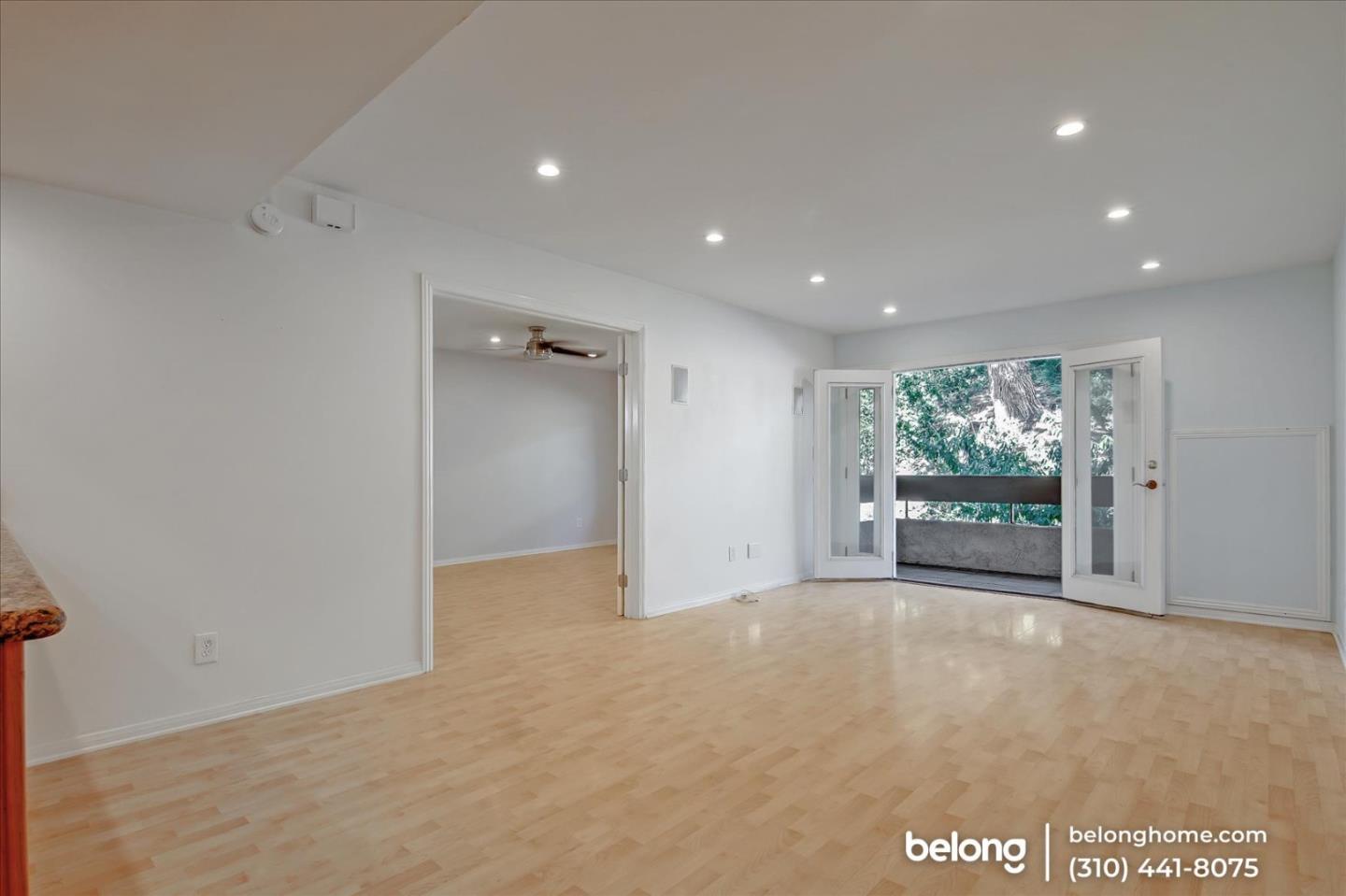 Detail Gallery Image 10 of 33 For 2700 Cahuenga Blvd #4218,  Los Angeles,  CA 90068 - 2 Beds | 2 Baths