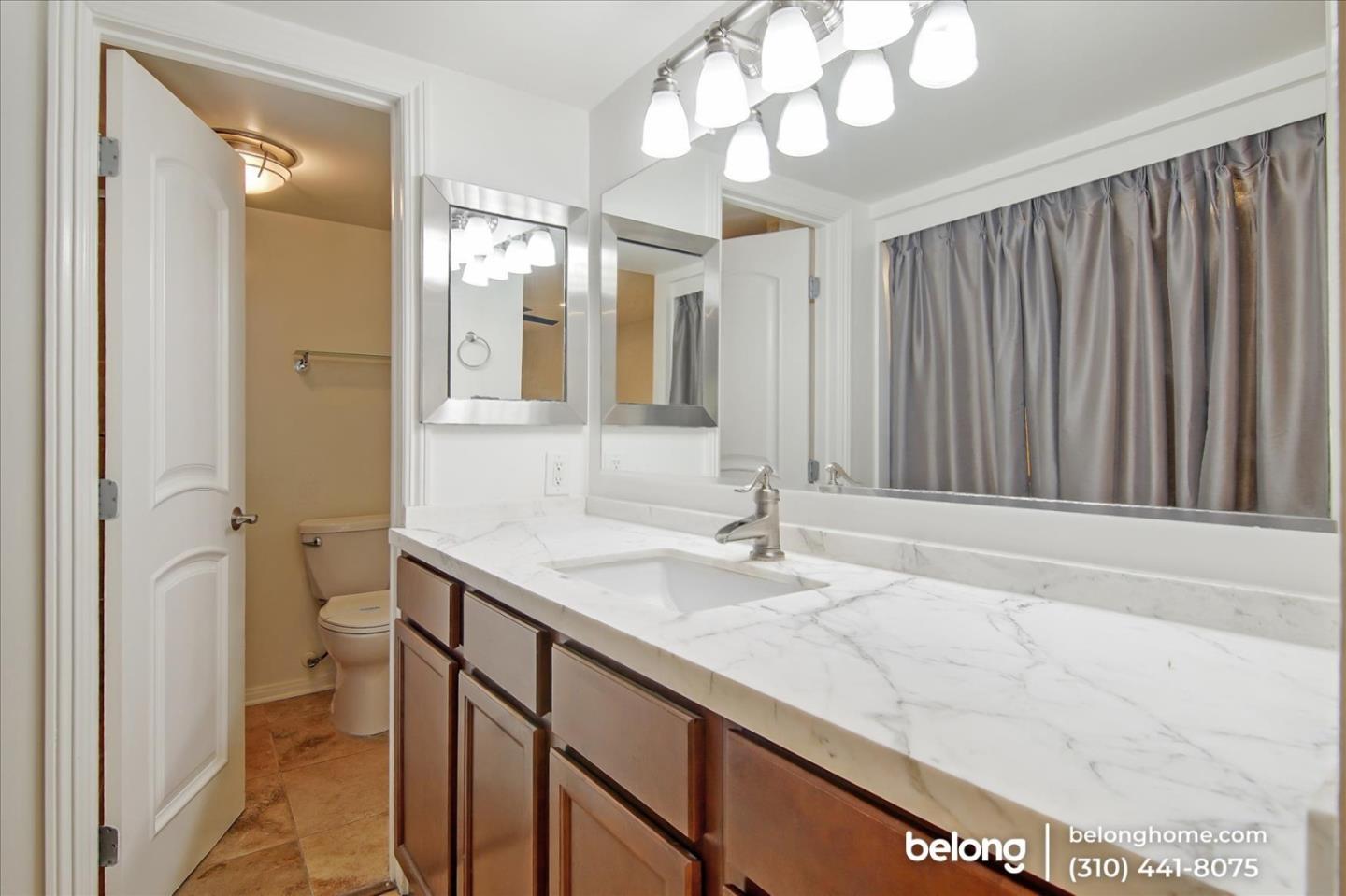 Detail Gallery Image 21 of 33 For 2700 Cahuenga Blvd #4218,  Los Angeles,  CA 90068 - 2 Beds | 2 Baths