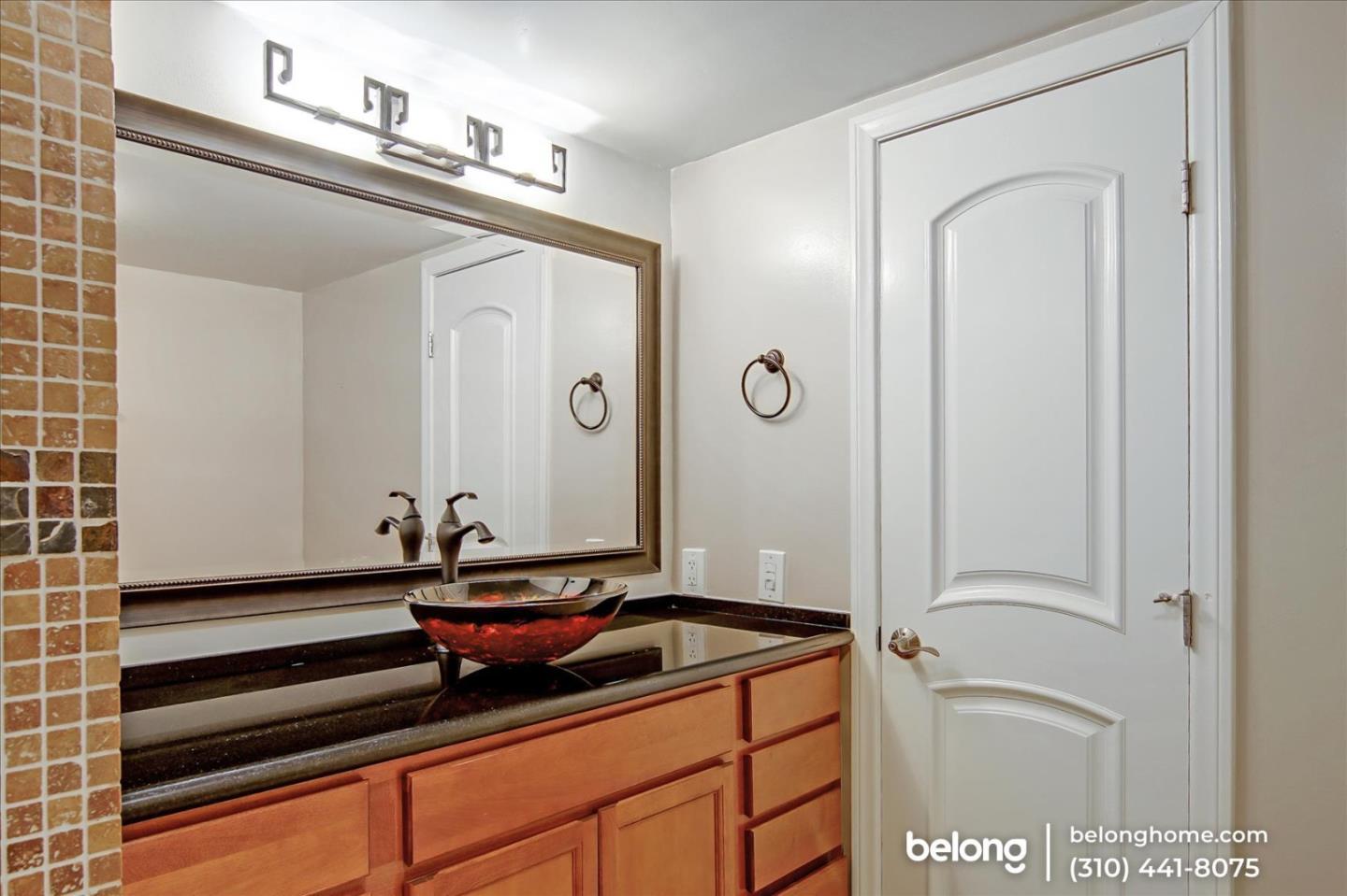 Detail Gallery Image 29 of 33 For 2700 Cahuenga Blvd #4218,  Los Angeles,  CA 90068 - 2 Beds | 2 Baths