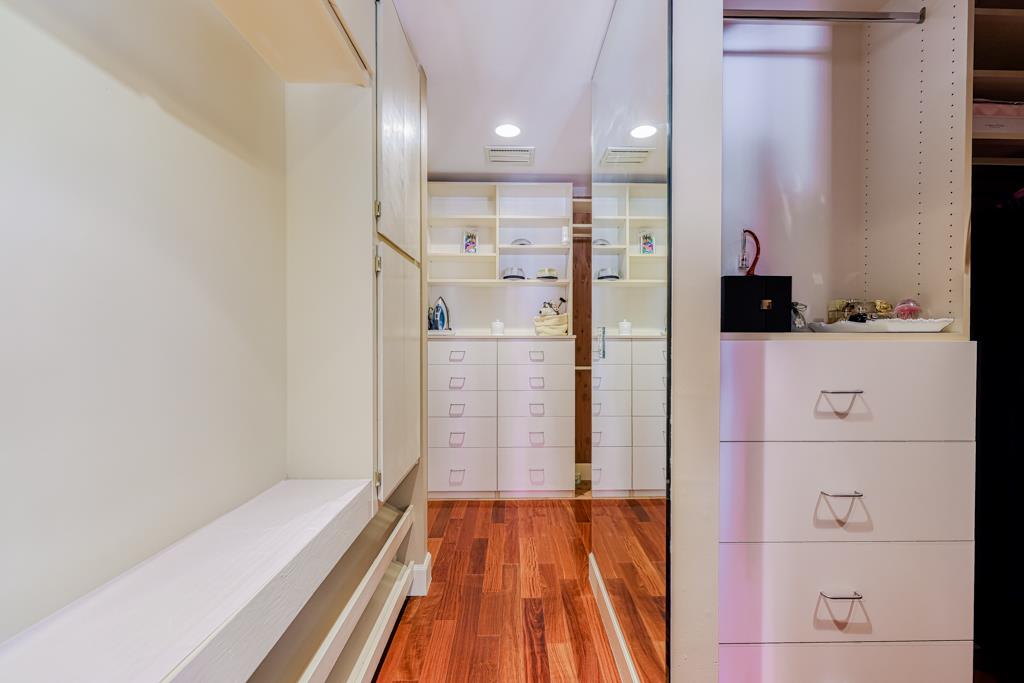 Detail Gallery Image 38 of 109 For 135 Bella Vista Dr, Hillsborough,  CA 94010 - 5 Beds | 4/1 Baths