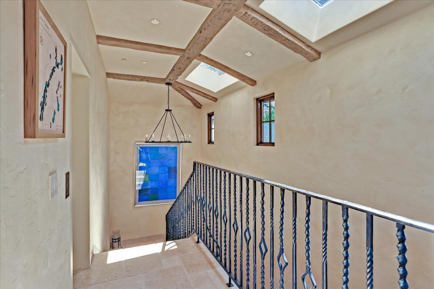 Detail Gallery Image 29 of 48 For Mission 3sw of 7th St, Carmel,  CA 93921 - 3 Beds | 3/1 Baths