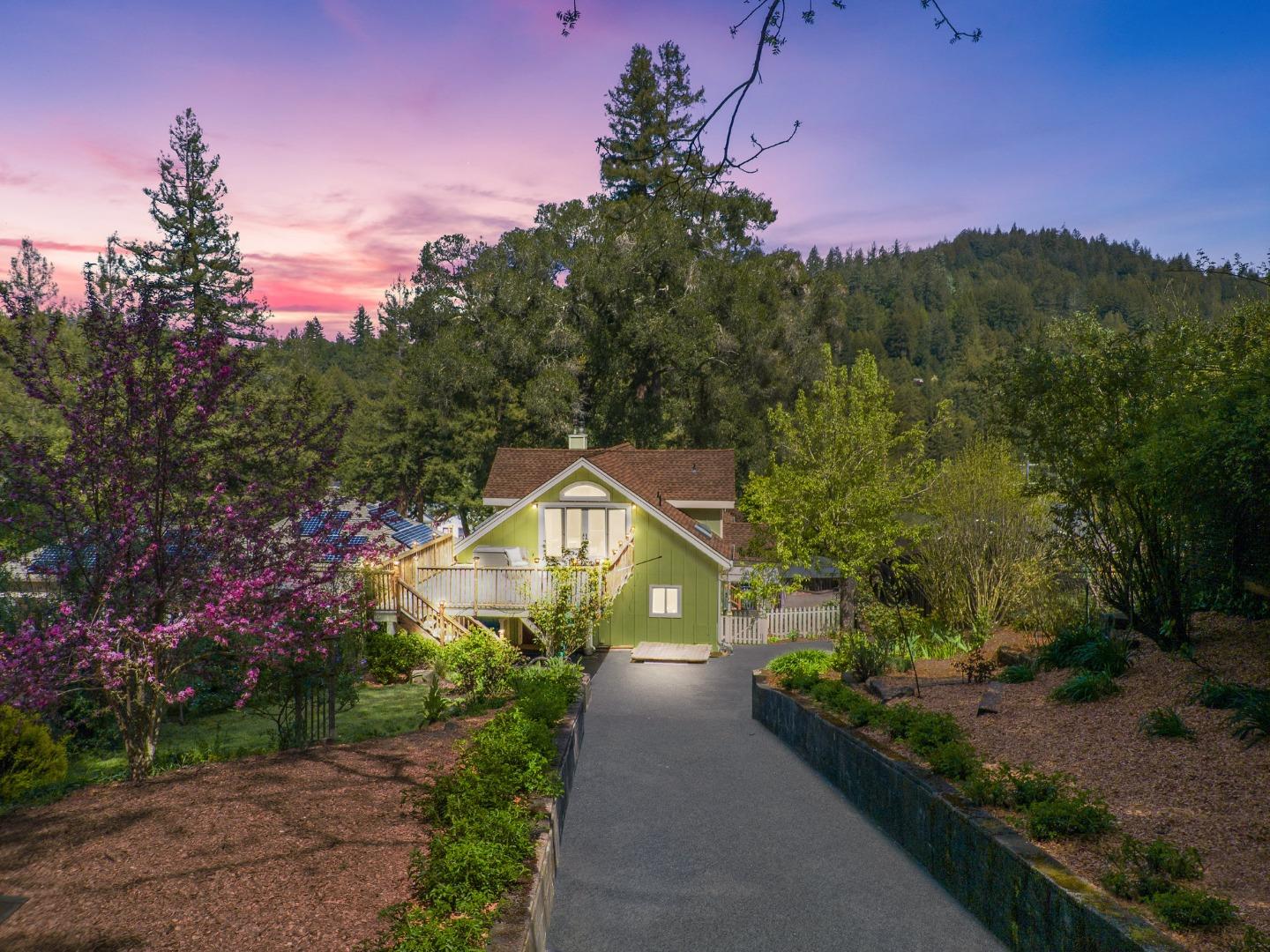 Detail Gallery Image 1 of 1 For 13084 Laurel St, Boulder Creek,  CA 95006 - 4 Beds | 2 Baths