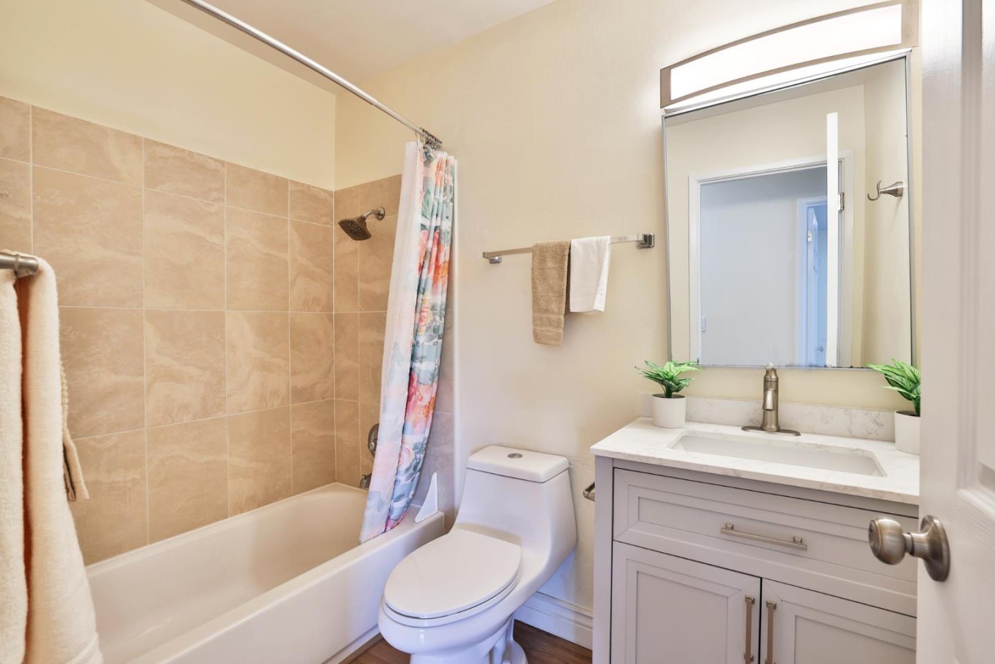 Detail Gallery Image 16 of 19 For 341 San Petra Ct #2,  Milpitas,  CA 95035 - 2 Beds | 1 Baths