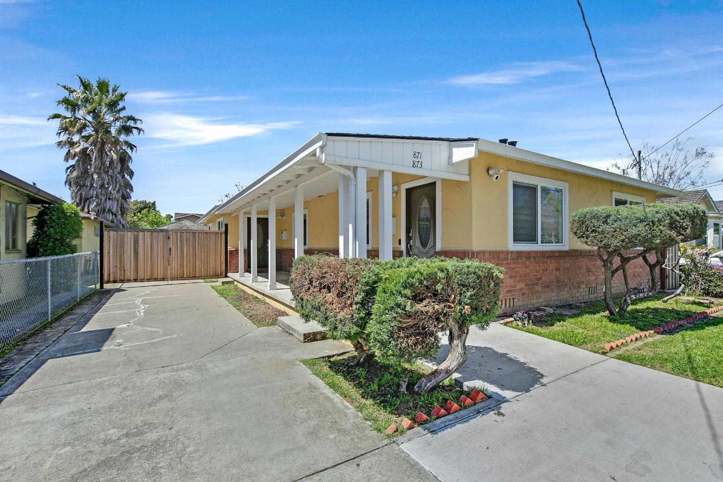 871&873 N 7th St, San Jose, CA 95112 4 Beds 2 Baths (Sold