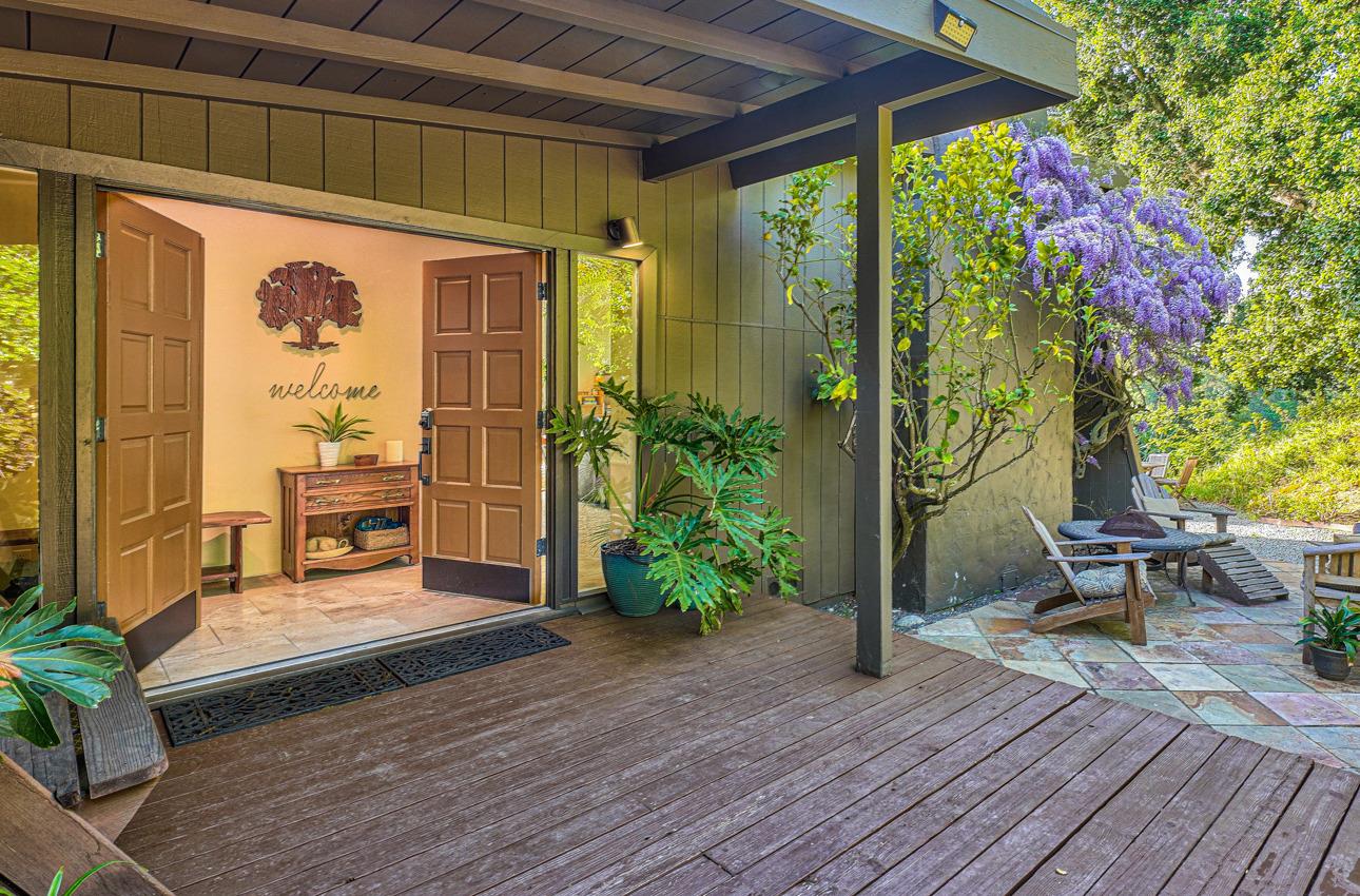 Photo of 590 Payne Rd in San Juan Bautista, CA