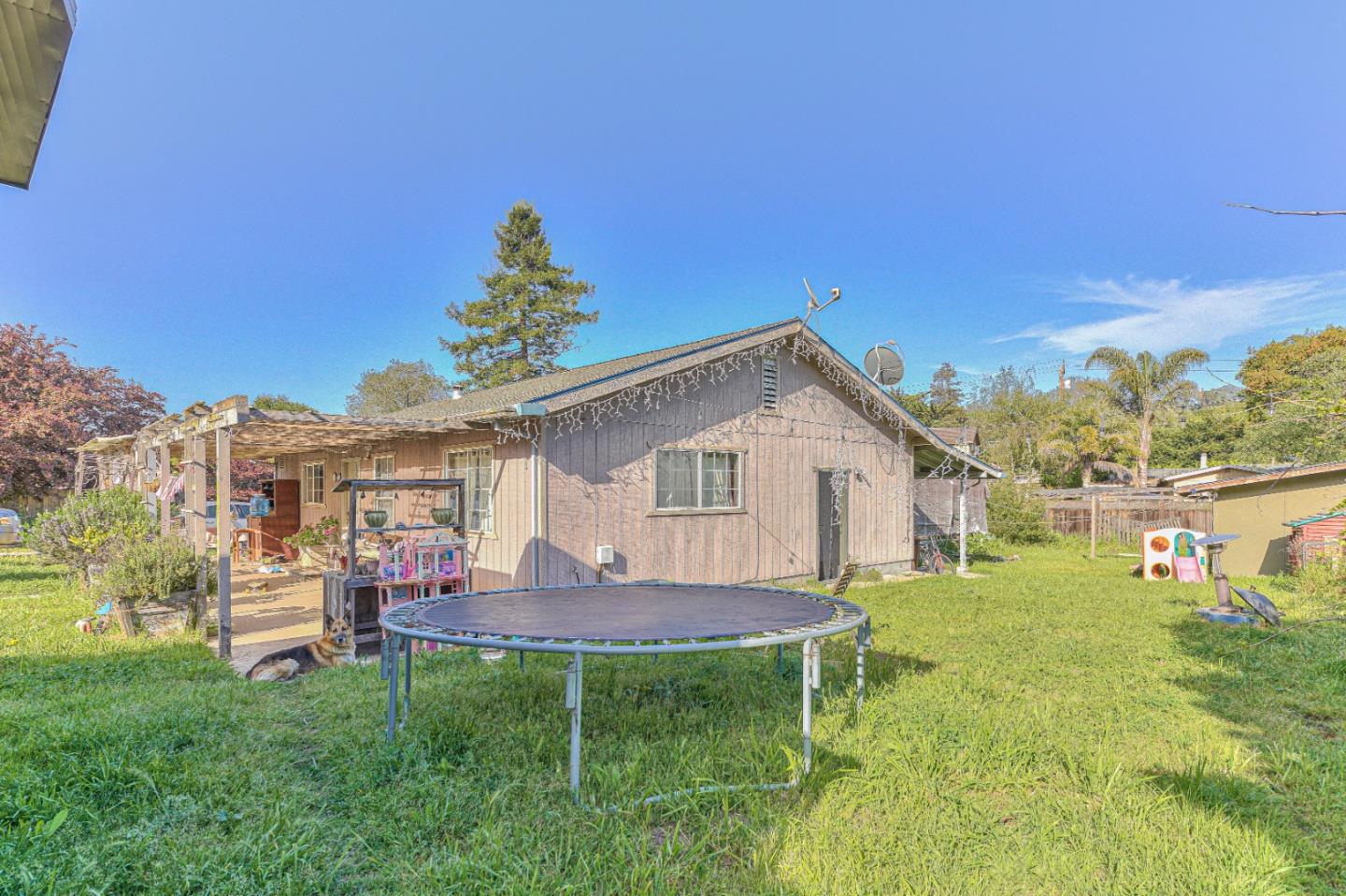 Detail Gallery Image 16 of 30 For 17345 Blackie Rd, Salinas,  CA 93907 - 5 Beds | 4 Baths