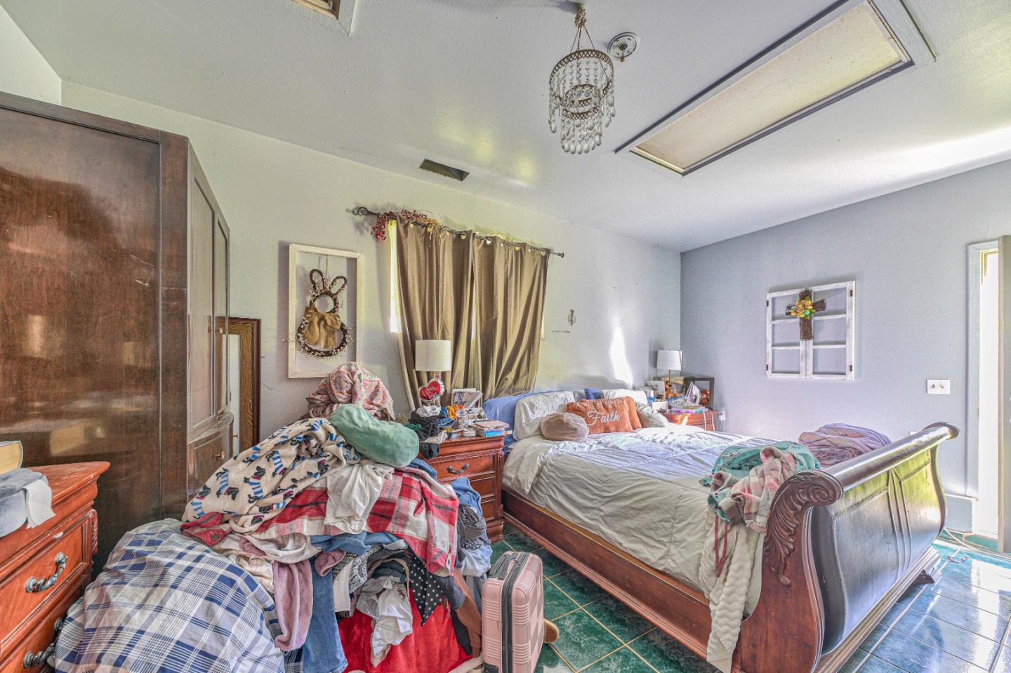 Detail Gallery Image 22 of 30 For 17345 Blackie Rd, Salinas,  CA 93907 - 5 Beds | 4 Baths