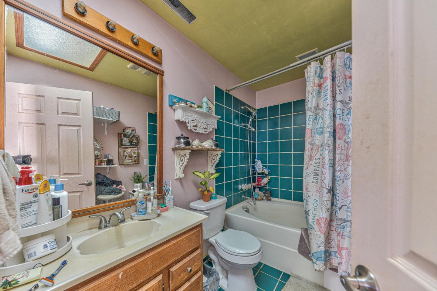 Detail Gallery Image 25 of 30 For 17345 Blackie Rd, Salinas,  CA 93907 - 5 Beds | 4 Baths