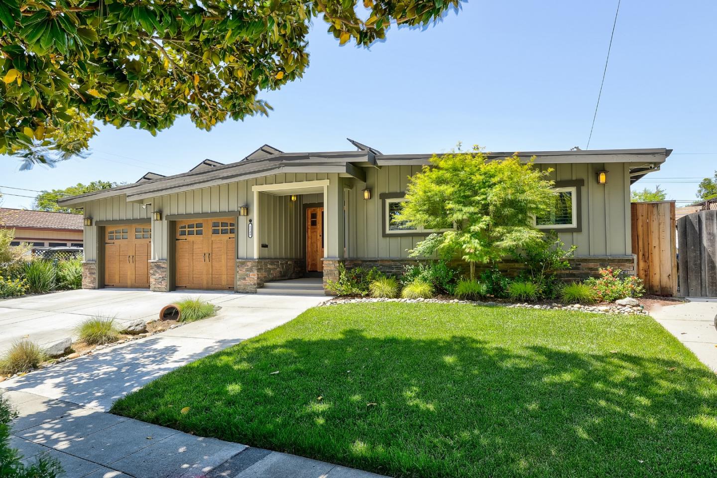 Detail Gallery Image 1 of 1 For 1249 Lime Dr, Sunnyvale,  CA 94087 - 4 Beds | 3/1 Baths