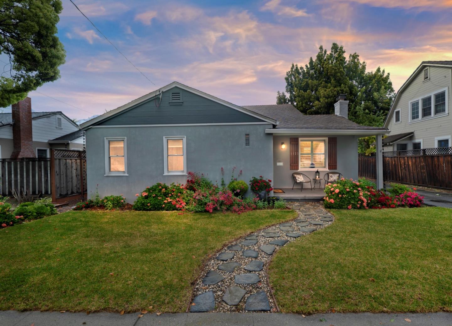 Detail Gallery Image 1 of 1 For 1123 Pascoe Ave, San Jose,  CA 95125 - 3 Beds | 2 Baths