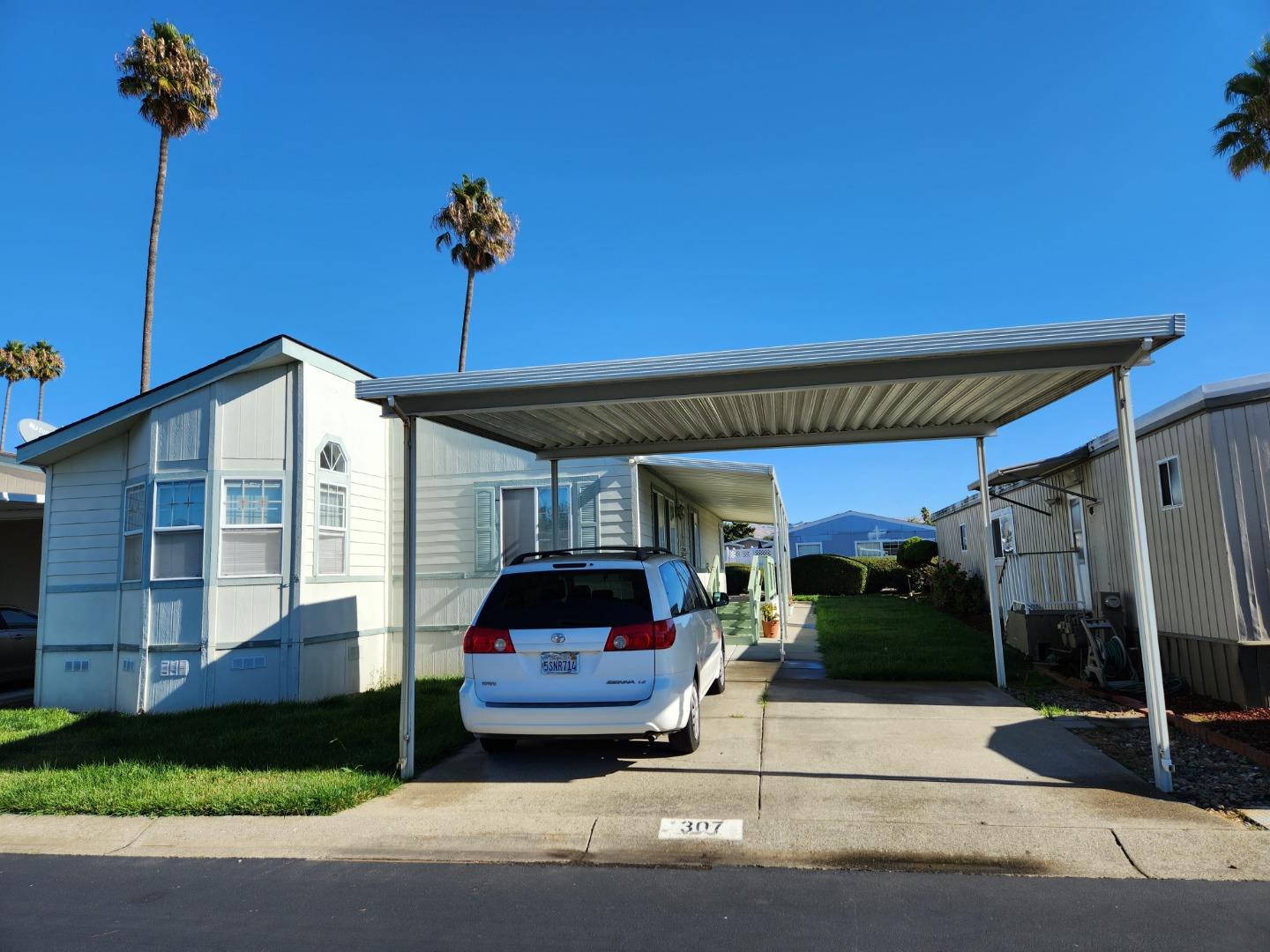 Detail Gallery Image 1 of 1 For 307 Kauai Cir #307,  Union City,  CA 94587 - 2 Beds | 2 Baths