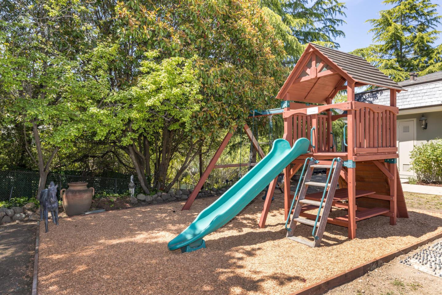 Detail Gallery Image 81 of 112 For 3300 Ralston Ave, Hillsborough,  CA 94010 - 5 Beds | 5/1 Baths