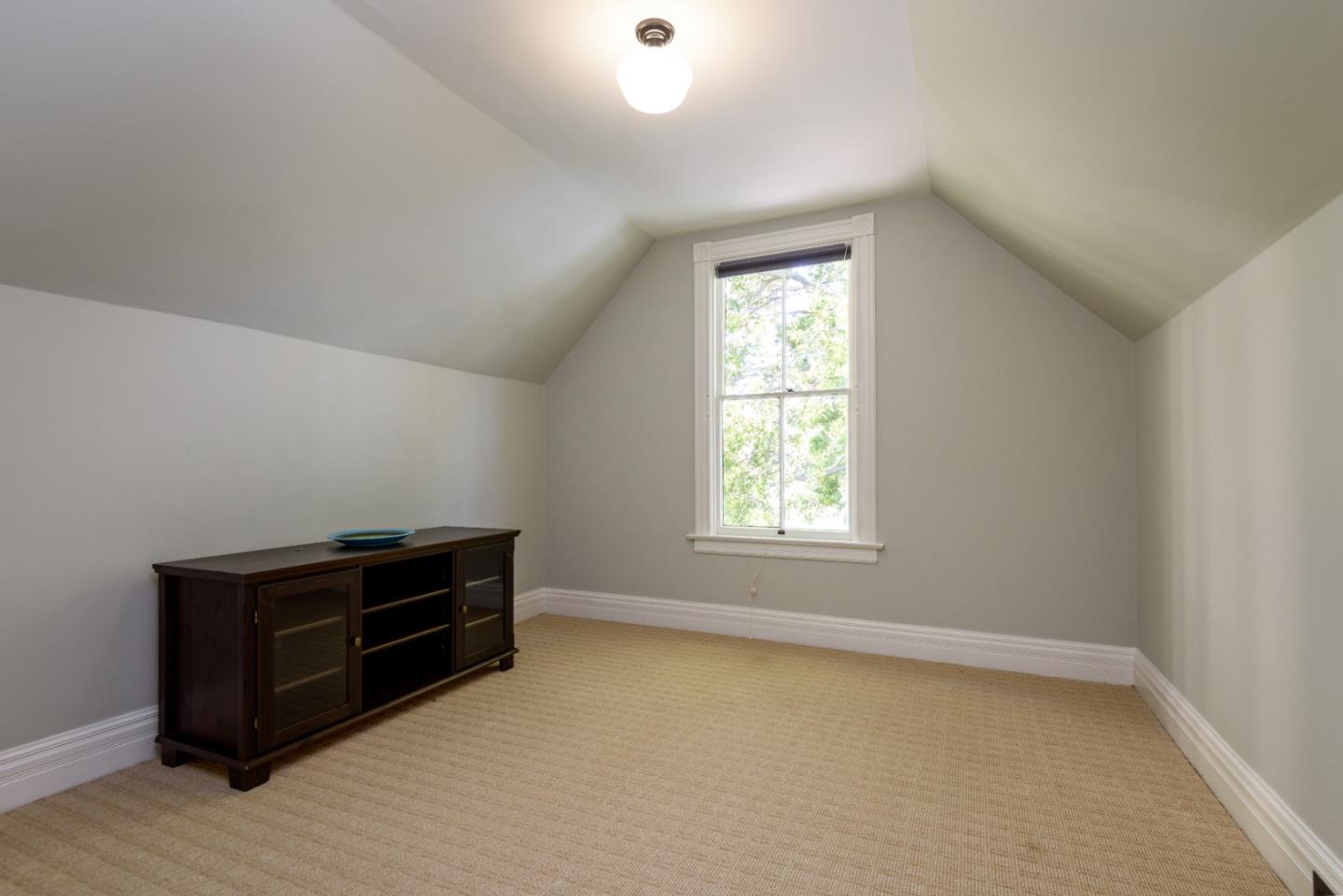 Detail Gallery Image 18 of 28 For 109 Baldwin Ave, San Mateo,  CA 94401 - – Beds | – Baths