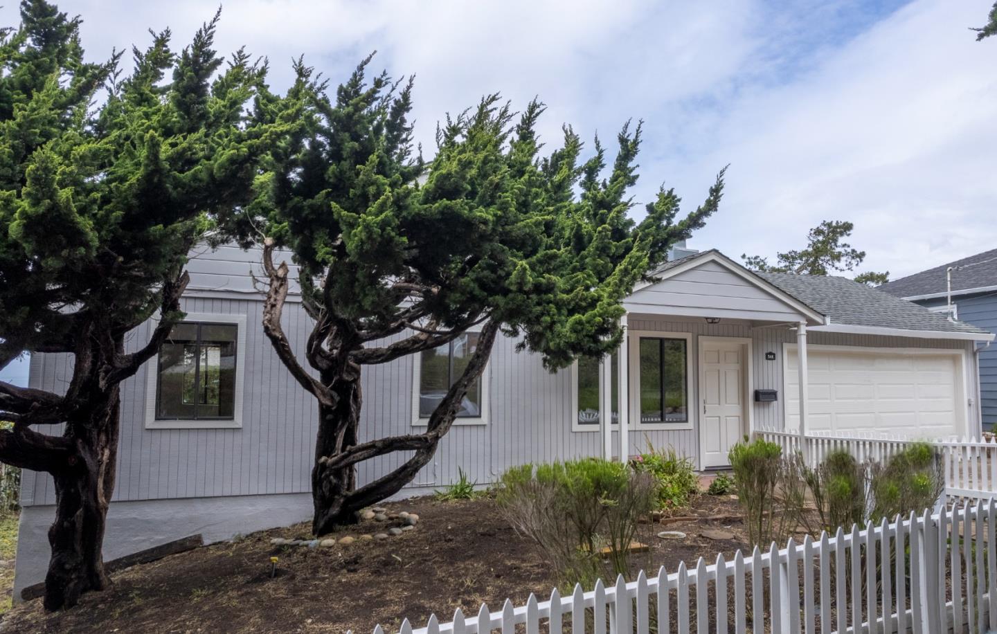 Detail Gallery Image 1 of 1 For 544 Vista Mar Ave, Pacifica,  CA 94044 - 3 Beds | 2 Baths