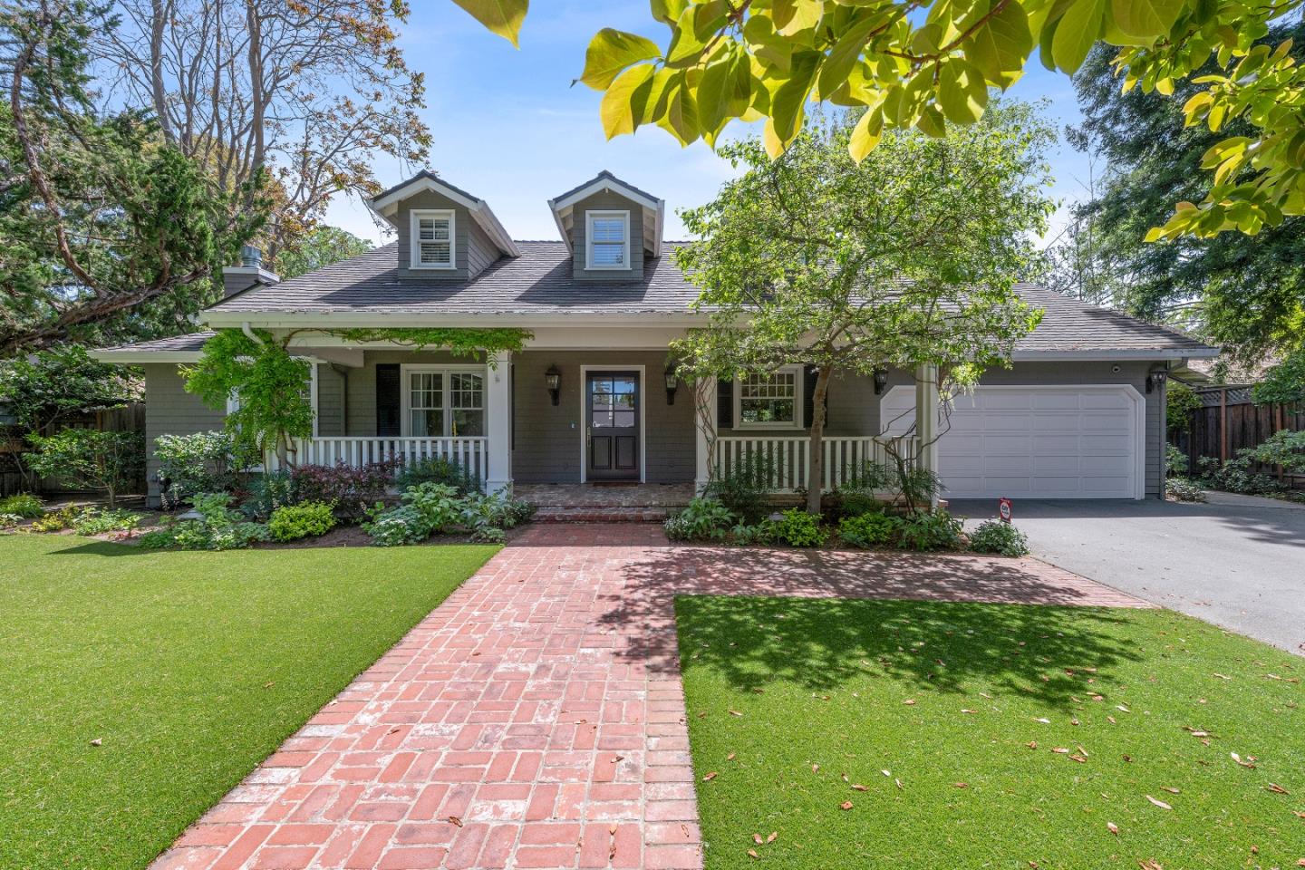 Detail Gallery Image 1 of 1 For 1115 Bay Laurel Dr, Menlo Park,  CA 94025 - 4 Beds | 3/1 Baths