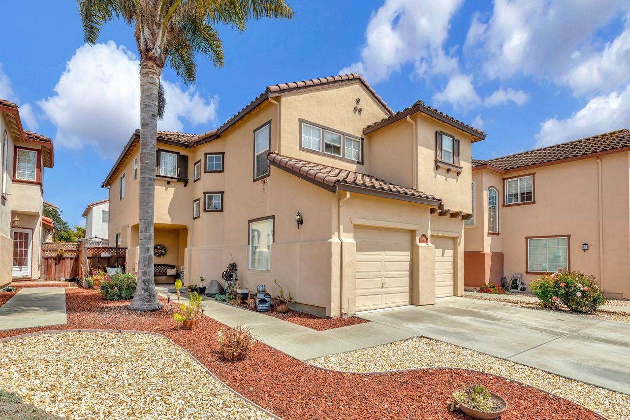 Detail Gallery Image 1 of 1 For 16 Harrington Cir, Salinas,  CA 93906 - 4 Beds | 2/1 Baths