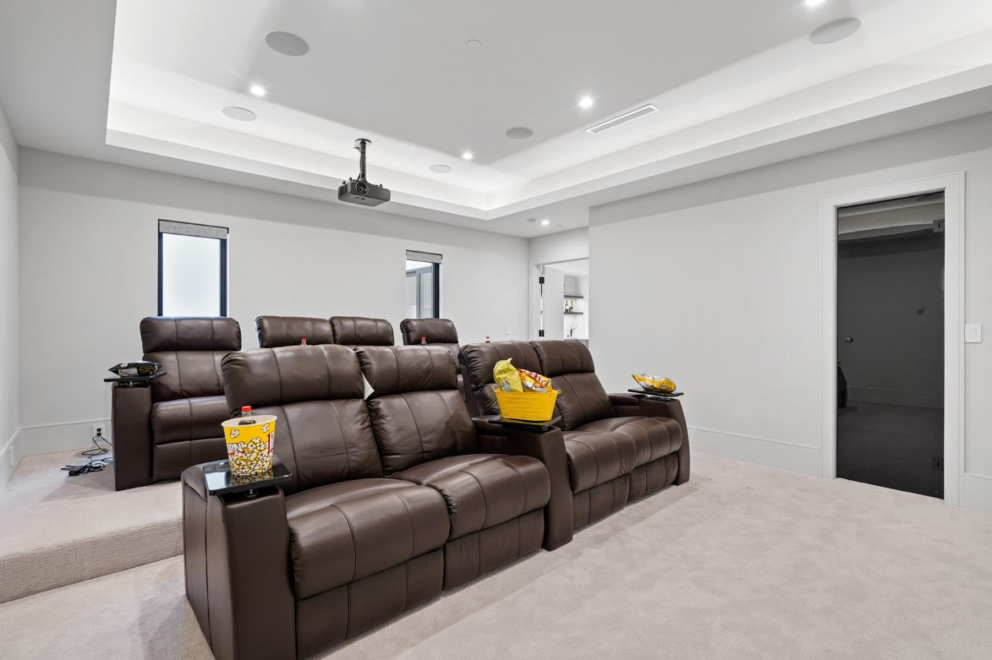 Detail Gallery Image 55 of 77 For 543 Tennyson Ave, Palo Alto,  CA 94301 - 6 Beds | 6/1 Baths