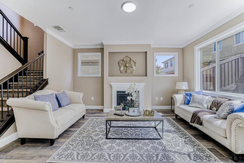 Detail Gallery Image 1 of 1 For 87 Greystone Pl, Pittsburg,  CA 94565 - 5 Beds | 3/1 Baths