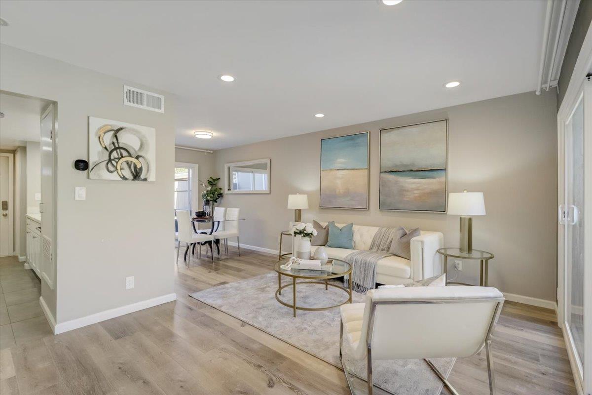 Detail Gallery Image 1 of 1 For 21111 Red Fir Ct, Cupertino,  CA 95014 - 2 Beds | 1/1 Baths