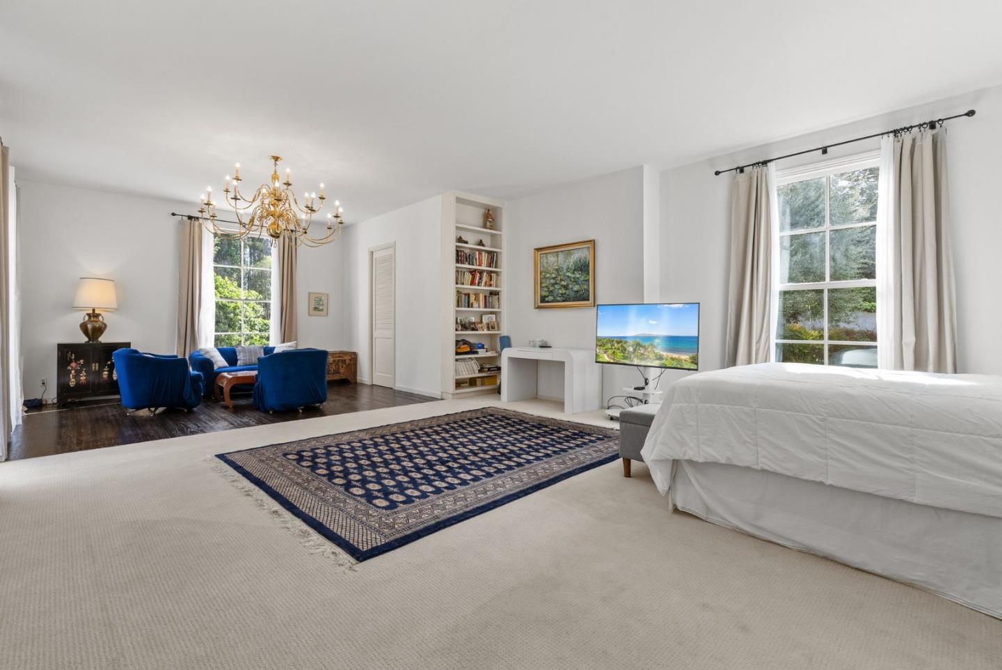 Detail Gallery Image 21 of 24 For 30 Fagan Dr, Hillsborough,  CA 94010 - 5 Beds | 4/1 Baths