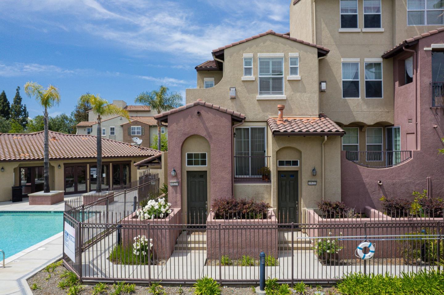 Detail Gallery Image 1 of 1 For 1823 Camino Leonor, San Jose,  CA 95131 - 2 Beds | 2 Baths