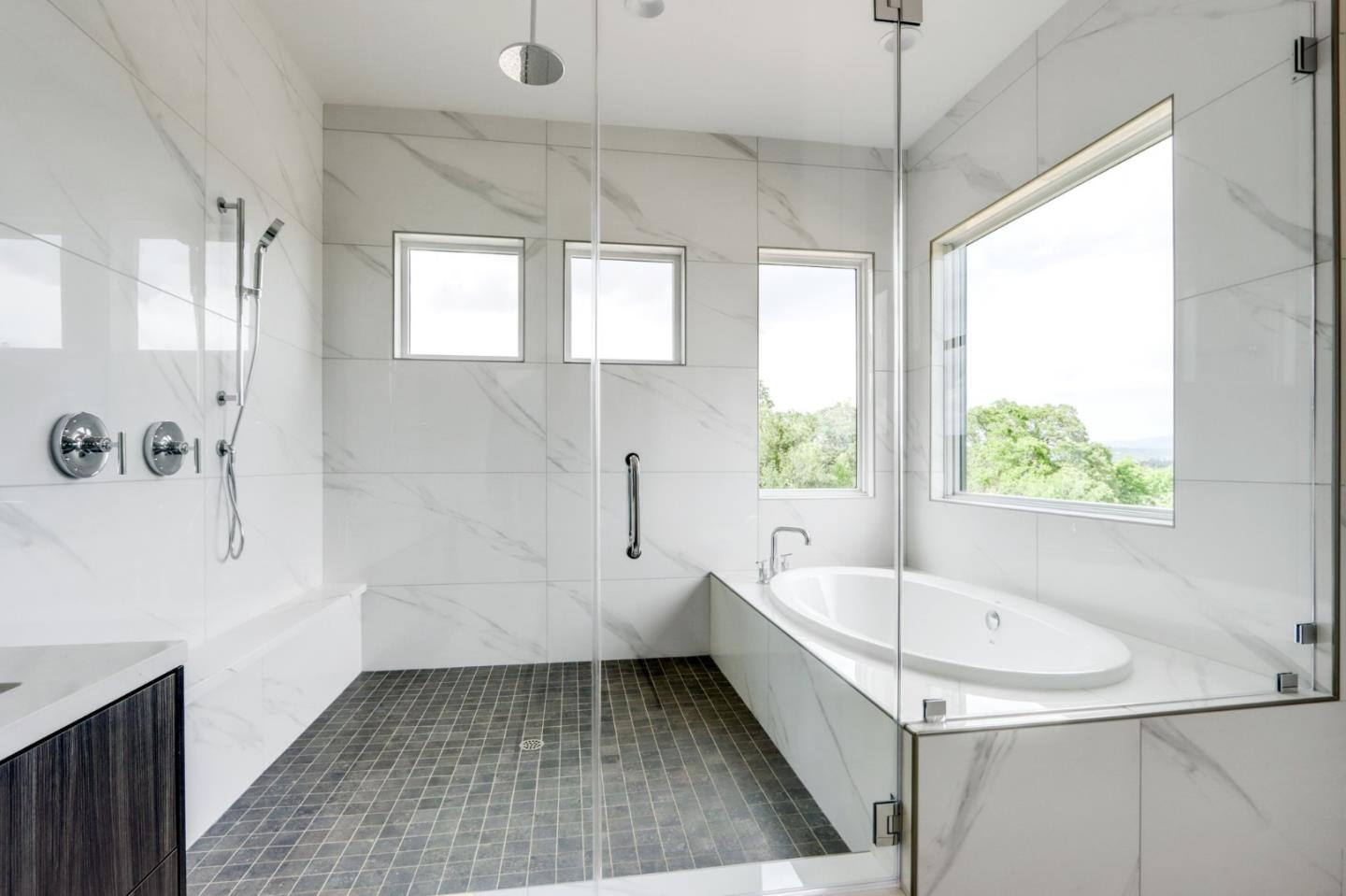 Detail Gallery Image 18 of 48 For 8013 Kingbird Ct, Pleasanton,  CA 94588 - 4 Beds | 4/1 Baths