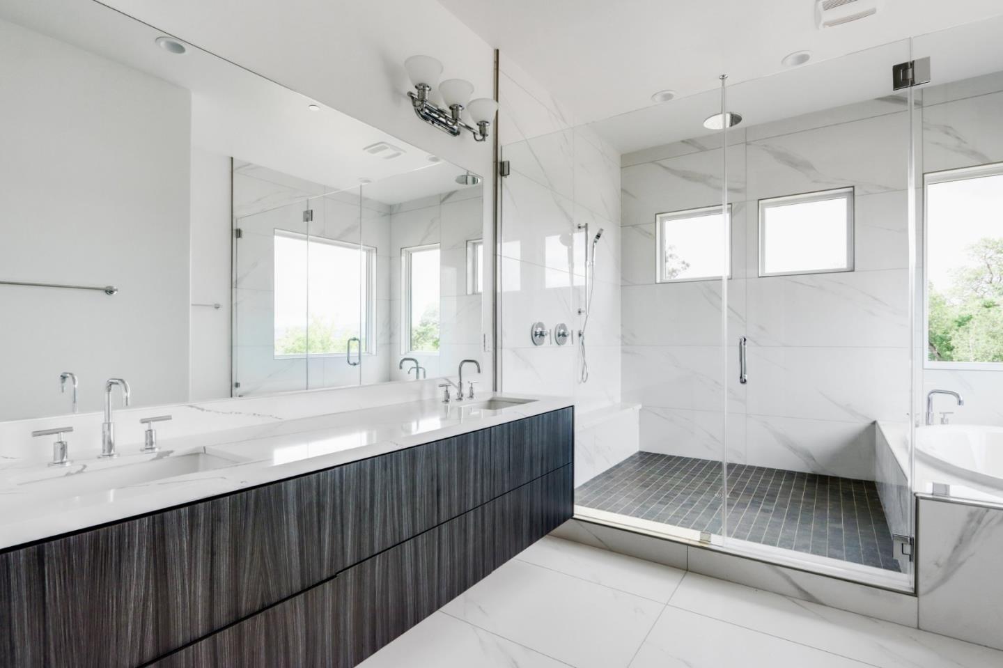 Detail Gallery Image 19 of 48 For 8013 Kingbird Ct, Pleasanton,  CA 94588 - 4 Beds | 4/1 Baths