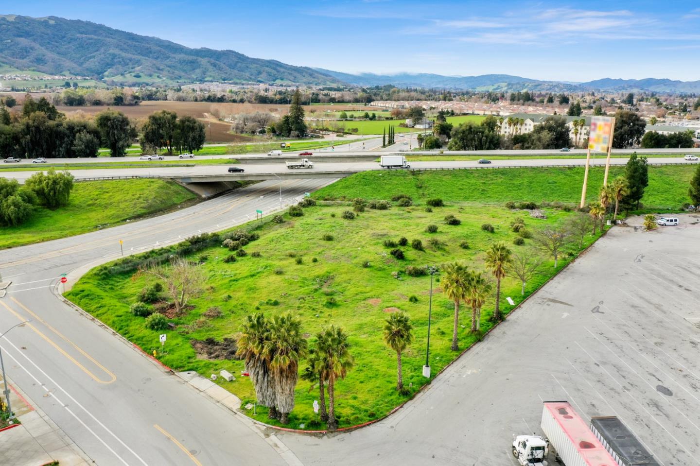 Photo of 5980 Travel Park Cir in Gilroy, CA