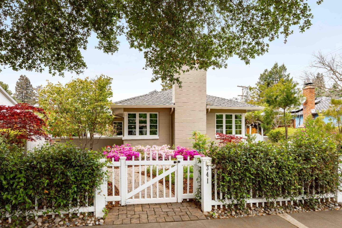 Detail Gallery Image 1 of 1 For 341 Central Ave, Menlo Park,  CA 94025 - 3 Beds | 2/1 Baths