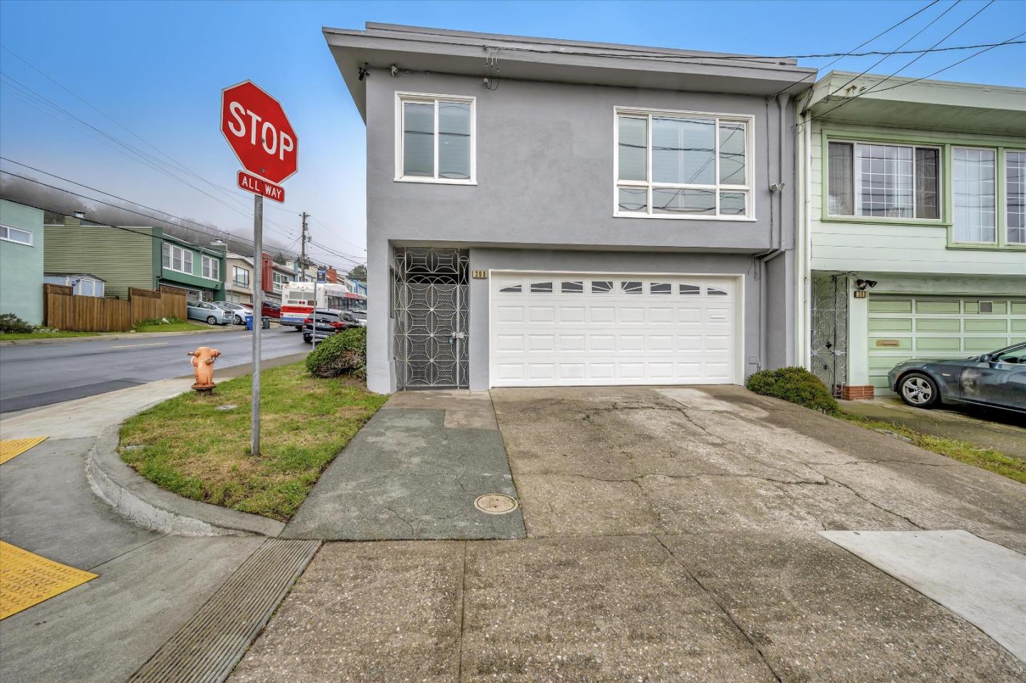 Detail Gallery Image 1 of 1 For 398 Chester St, Daly City,  CA 94014 - 3 Beds | 2 Baths