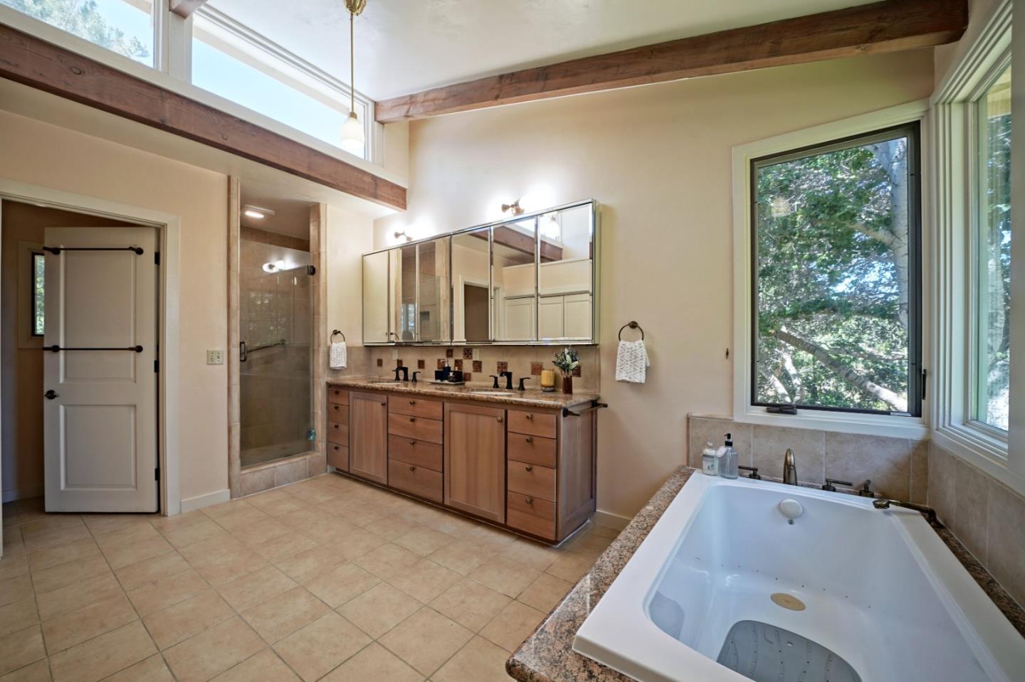 Detail Gallery Image 21 of 40 For 278 Corral De Tierra Rd, Salinas,  CA 93908 - 4 Beds | 3/1 Baths