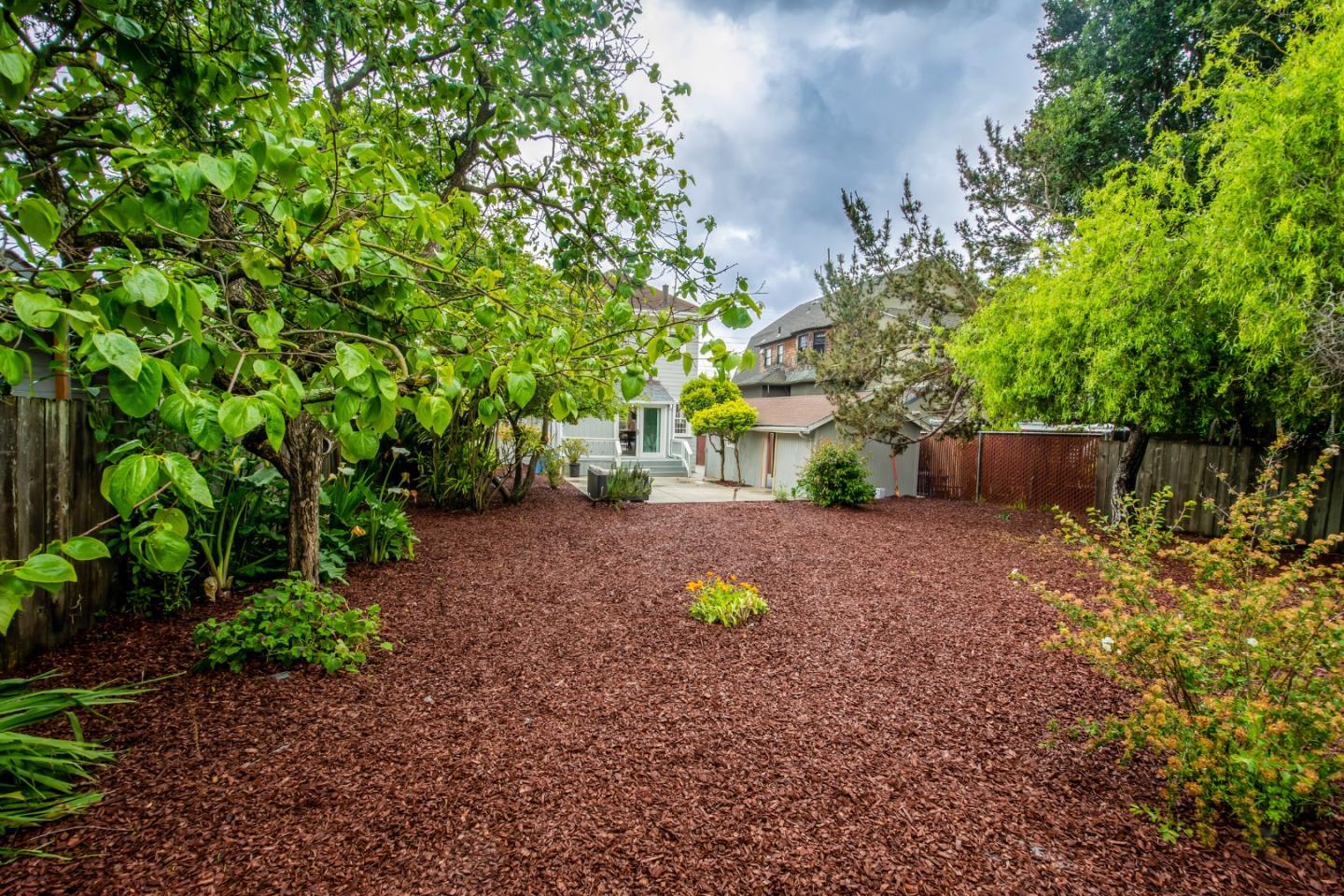 Detail Gallery Image 40 of 47 For 1711 Ward St, Berkeley,  CA 94703 - 3 Beds | 2 Baths